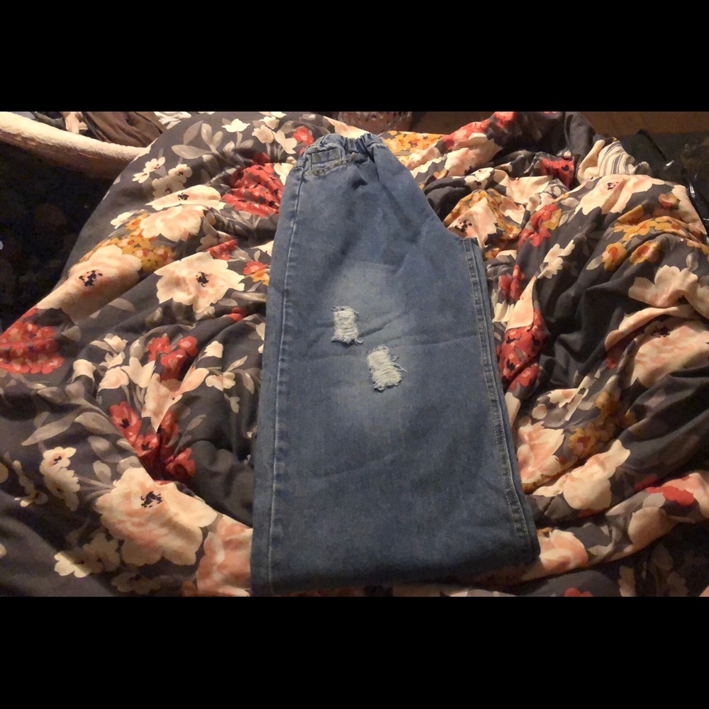 blue jeans size:160 says on tag they are brand new